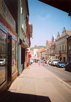 Walk
towards
Prague Gate