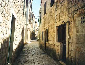 Stari Grad
Street